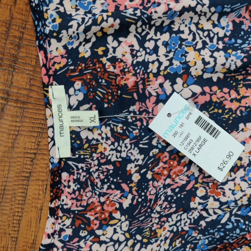 Maurice's Blouse - Picture 2 of 6